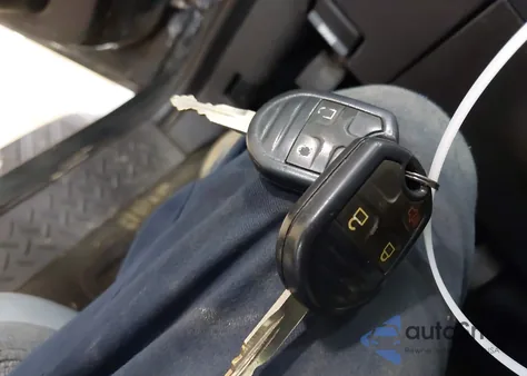 2012 Ford F-150 Xlt from USA, damaged, VIN 1FTFX1EF1CFD03492